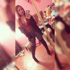 Meet your Posher, Denise